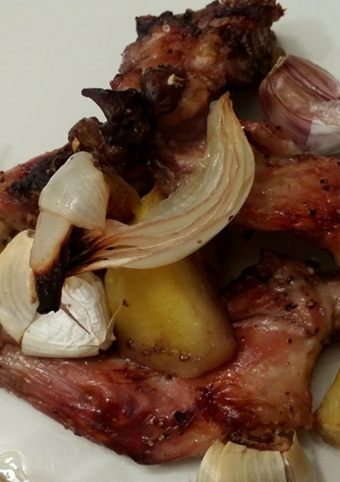 Una foto de Conejo al horno