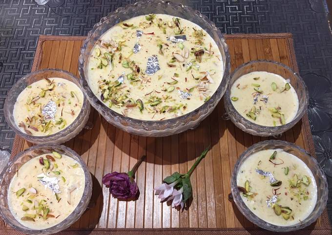 Rice Pudding: (Chawal ki Kheer)