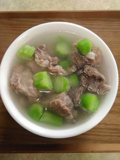 剩食有春-花菜梗排骨湯 的食譜成品照片