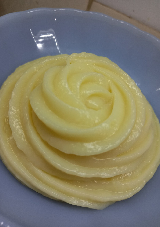 Una foto de CREMA PASTELERA😊👩‍🍳