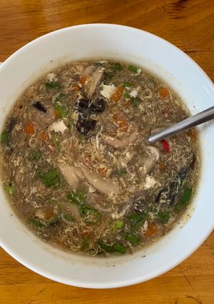 Hình của món Súp gà nấm mèo.