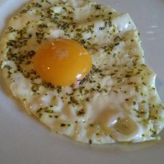 Herb egg A picture of Herb egg.