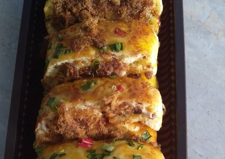 Roti Gulung Abon