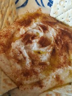 Una foto de Hummus de judías blancas