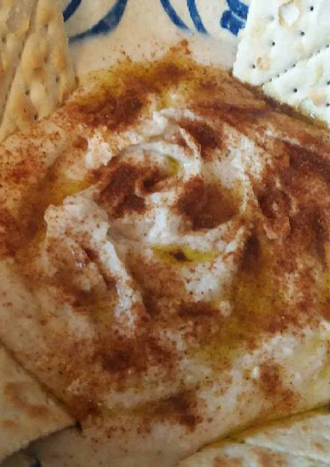 Una foto de Hummus de judías blancas