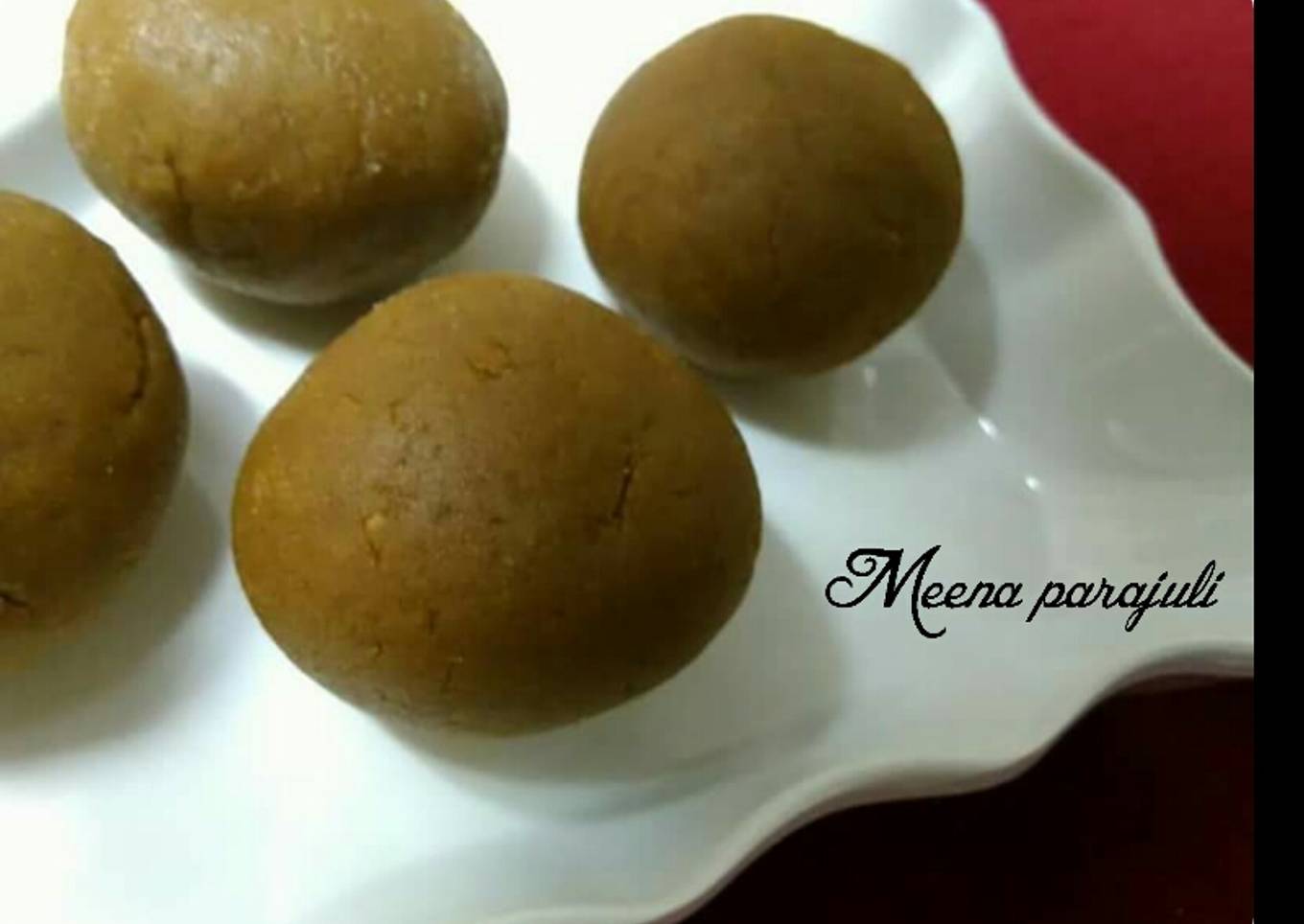 Rice kasaar/laddu