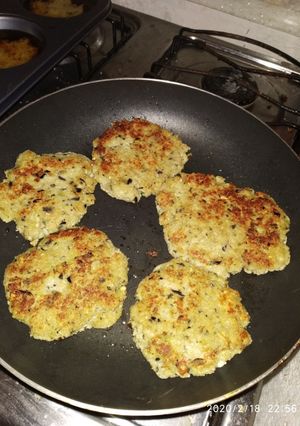 Una foto de Hamburguesas de berenjena y pollo