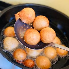 A picture of Puff puff.