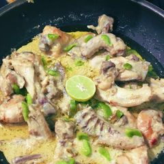 A picture of Cheesy white handi.
