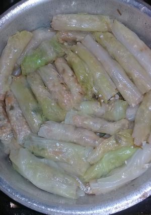 صورة لوصفة المحشي الكرنب نزلت بتقبيل عشان بقالي كتير مانزلتش حاجه طريقة