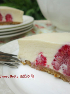 覆盆子乳酪蛋糕~免烤箱 的食譜成品照片