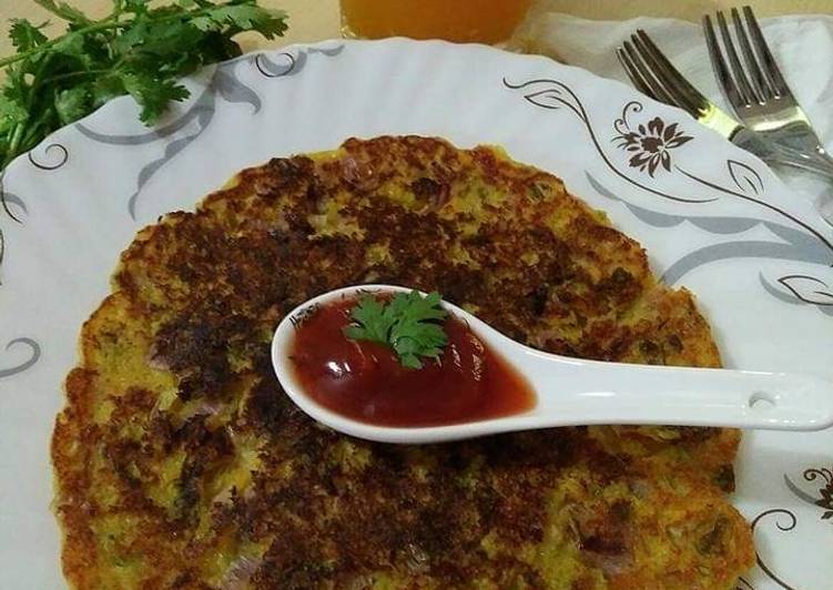 Simple Way to Make Speedy Rava pancake