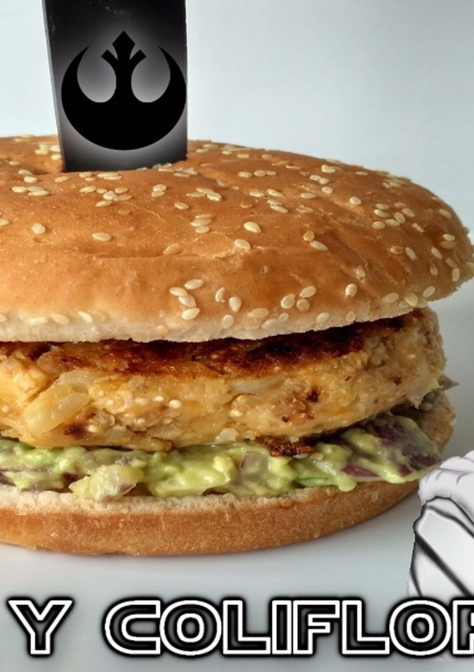 Una foto de Hamburguesa de Quinoa y Coliflor