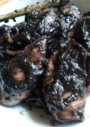 Foto resep Cumi basah masak hitam