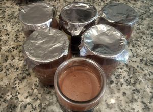 Una foto de Yogur de chocolate con cuajada