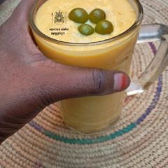 Mango lassi A picture of Mango lassi.