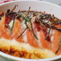 Foto di Gnocchi alla Romana alla barbabietola con crema di pecorino, speck croccante e salicornia