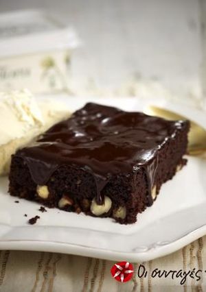 Φωτογραφία της συνταγής Brownie με επικάλυψη λιωμένης σοκολάτας