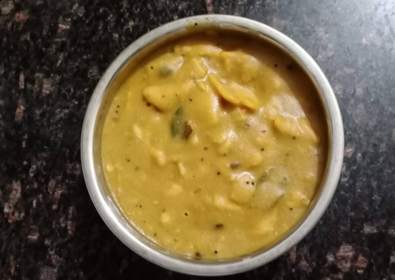 Gujarati dal dhokli