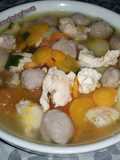Sop Ayam Baso Mutiara