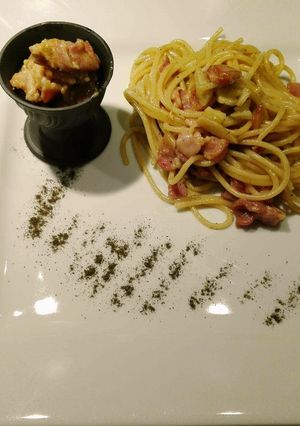 Klasszikus carbonara spagetti recept fotója