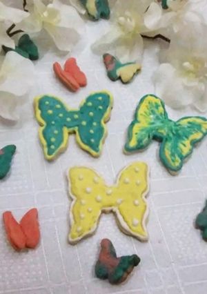 Una foto de Galletas mariposas punteadas