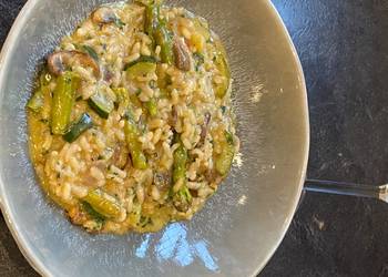 Easiest Way to Make Perfect Asparagus and Mushroom Risotto