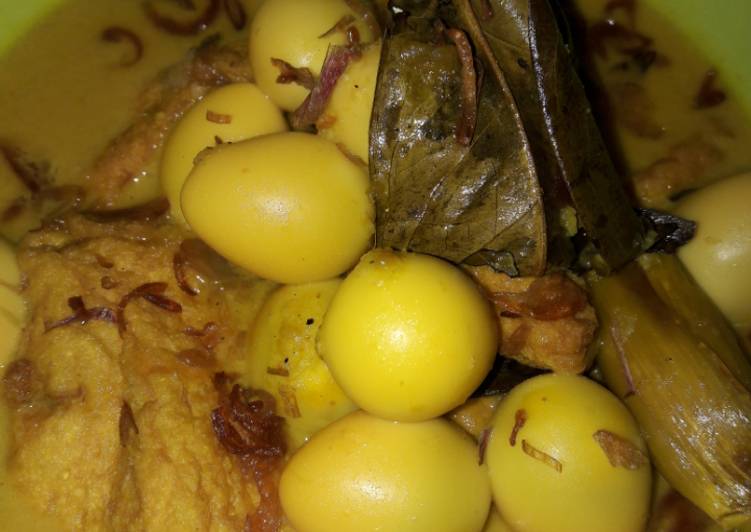 Kari Tahu Telur Puyuh