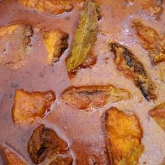 A picture of Biye Bari style Katla Kalia.