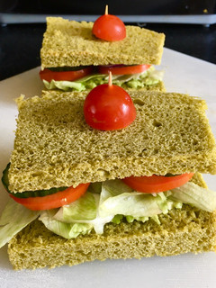 A picture of My Homemade Spinach Bread Sandwich:.