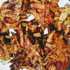 A picture of Crispy Thread Chicken.