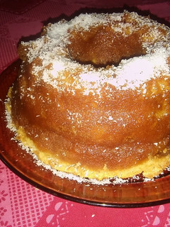 Una foto de Budín de Pan con membrillo...🍞