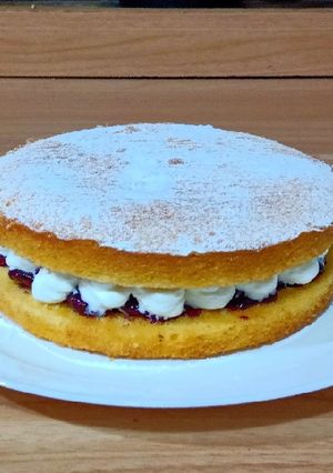 Foto resep Victoria Sandwich Sponge Cake