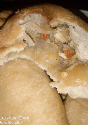 A picture of Chicken pie.
