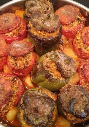 Φωτογραφία της συνταγής Γεμιστά ντομάτες & πιπεριές ορφανά στο φούρνο Αντώνης