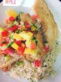 Filete de Tilapia en cama de arroz al cilantro y pico de gallo+mango&pepino