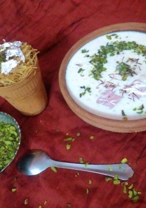 खीर (Kheer recipe in hindi) रेसिपी मुख्य फोटो