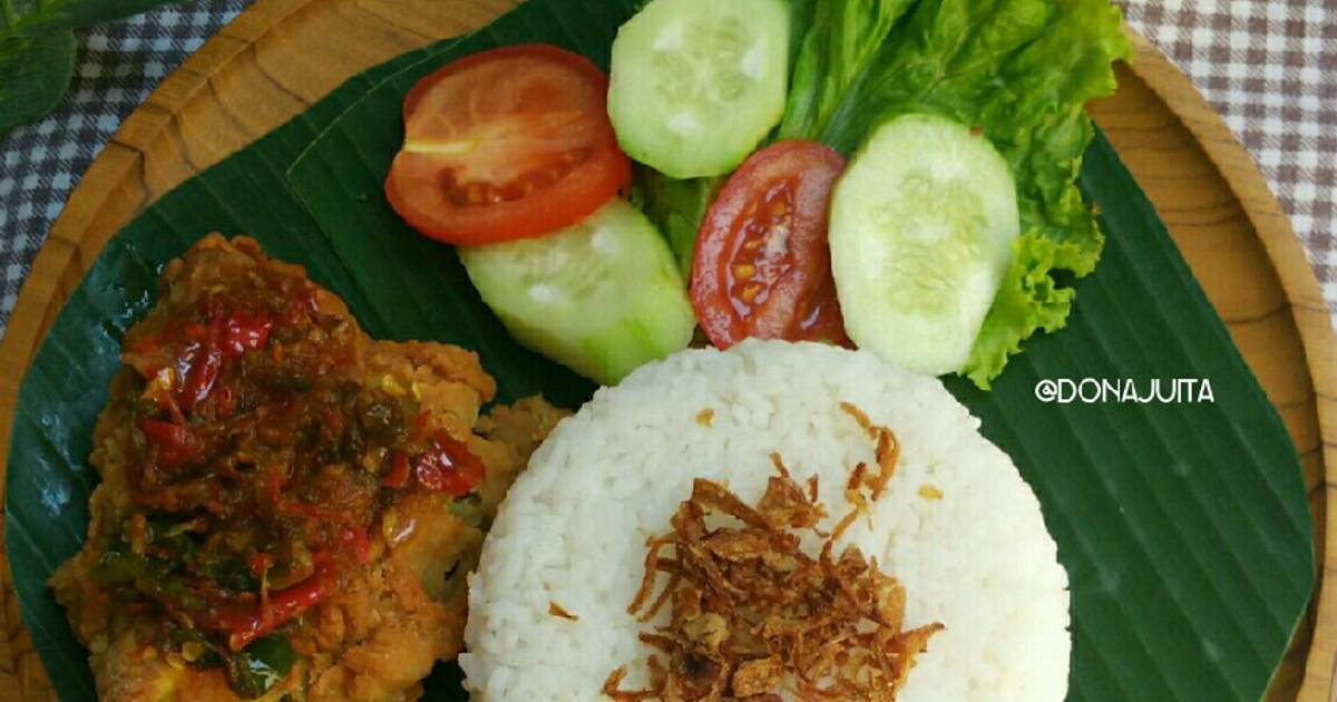 Resep Ayam Geprek Sambal Pedas Oleh Dona Juita Cookpad