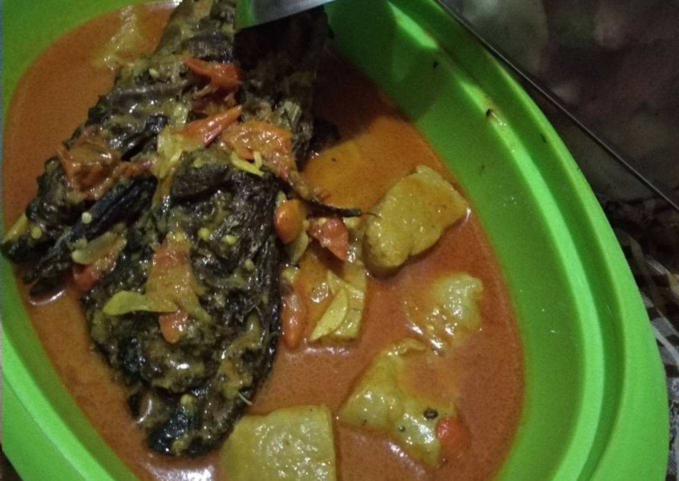 Mangut ikan larak vs tempe gembus