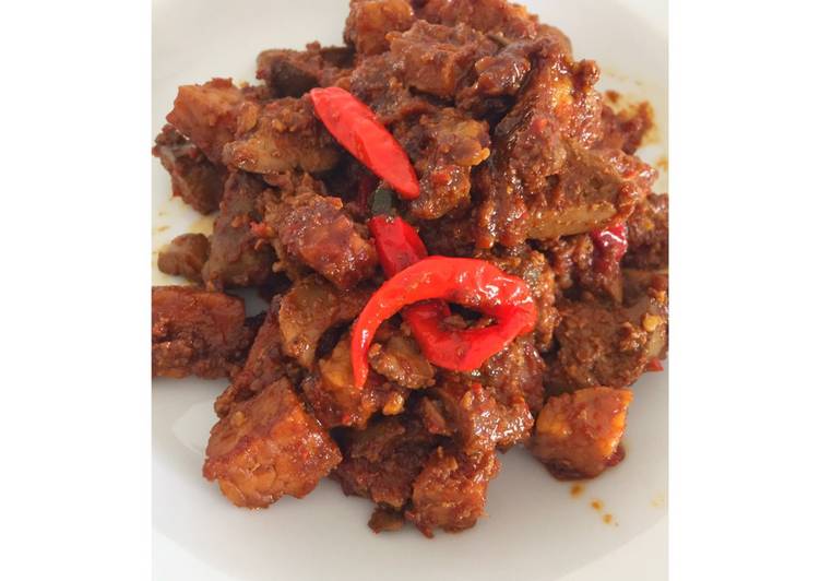 Oseng mercon ati ampela tempe