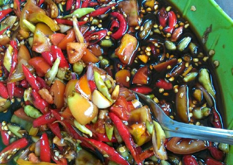 Sambal kecap khas sate daging??
