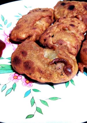 A picture of Tortilla/ Roti Pakodas.