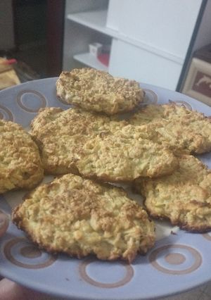 Una foto de Galletas de Avena y Manzana sin azúcar