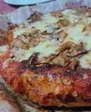 Pizza veloce senza impasto e lievitazione