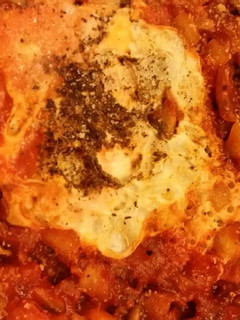 A picture of Egg Shakshuka.