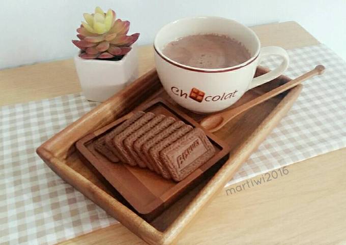 Hot Cocoa (Coklat Panas) foto resep utama