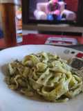 Fettuccine con salsa de brócoli