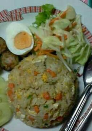 รูปของ ข้าวผัดไข่ ปลายอสาหร่าย