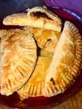 Empanadas de miel de chiverre ☕️🥟