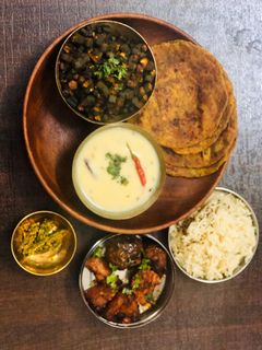 દેશી ફૂડ=(desi food in Gujarati) રેસીપી મુખ્ય ફોટો